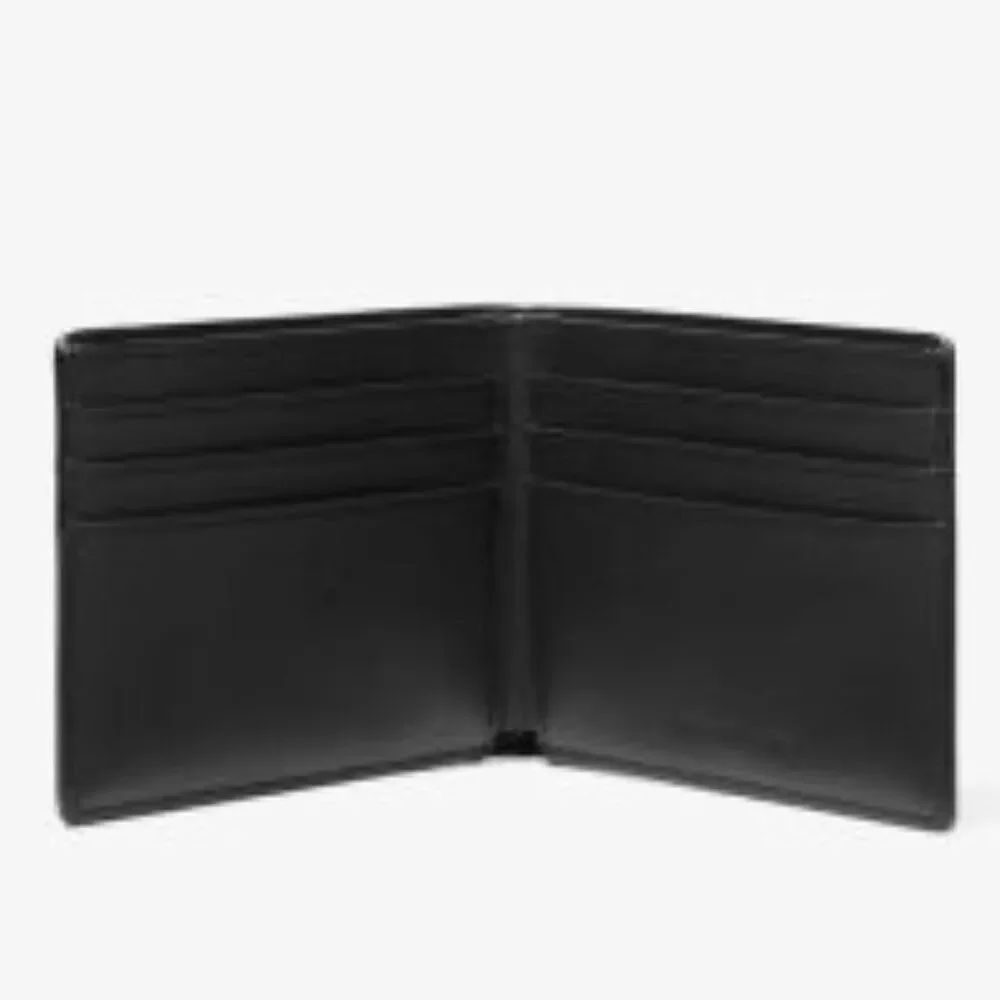 NIB New Michael Kors Bright White Logo Wallet & Keychain Set